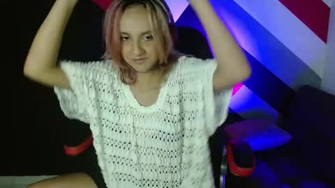Alter  online show from January 25, 8:42 pm