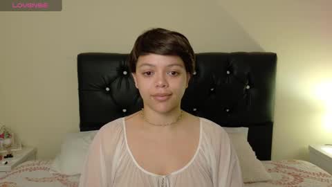 Snapshot of amand1_sweet chatting on March 8, 12:52 pm online show from March 8, 12:52 pm