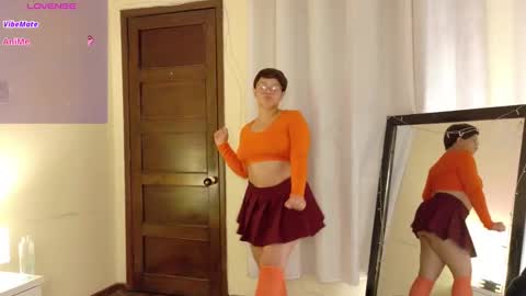 Snapshot of amand1_sweet chatting on March 10, 6:45 pm online show from March 10, 6:45 pm