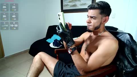 Snapshot of amand_sex chatting on March 1, 5:42 am amand_sex online show from March 1, 5:42 am