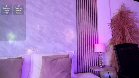 Snapshot of amanda_26 chatting on September 14, 2:14 am Luisa online show from September 14, 2:14 am