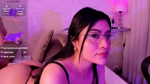 Snapshot of amanda_26 chatting on January 29, 7:57 am Luisa online show from January 29, 7:57 am