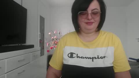 Snapshot of amandamuller1982 chatting on February 5, 11:44 am Anda online show from February 5, 11:44 am