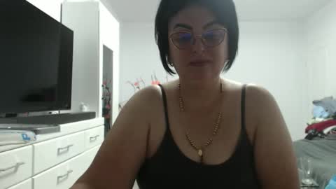Snapshot of amandamuller1982 chatting on September 10, 1:06 am Anda online show from September 10, 1:06 am