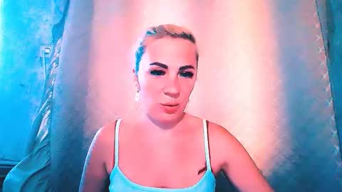 Amanda online show from September 17, 12:30 pm