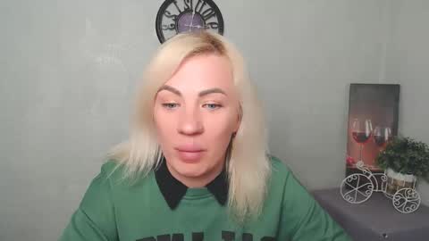Amanda online show from March 10, 10:39 am