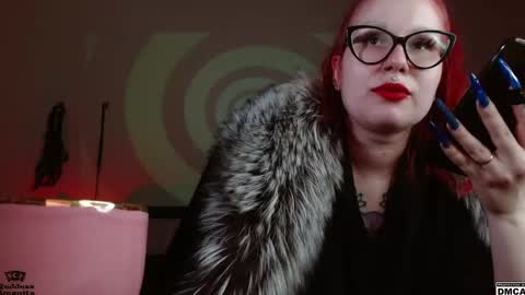 Goddess Amanita online show from January 16, 5:01 pm