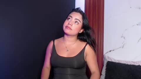 amara online show from February 25, 8:42 pm