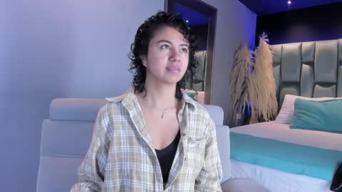 Emily online show from February 6, 11:09 am