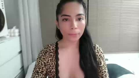Amariah Holly online show from December 11, 6:09 pm