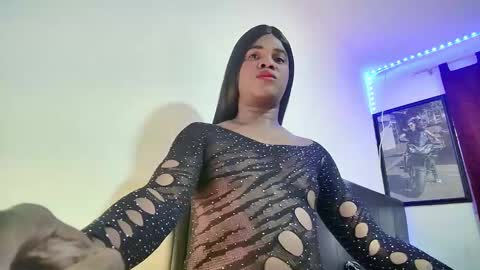 ambargil__ online show from February 2, 7:04 pm