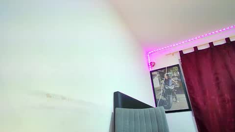 ambargil__ online show from March 7, 2:45 pm