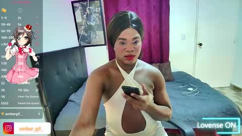 ambargil__ online show from March 9, 7:37 pm