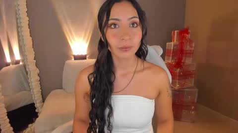 amber_curly online show from December 31, 6:35 pm