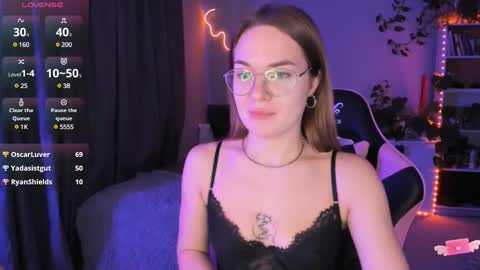 Hi-hi I am Kate welcome to my sexy room online show from December 16, 10:40 am
