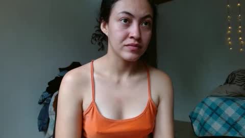 amitlu_ online show from December 31, 3:31 pm