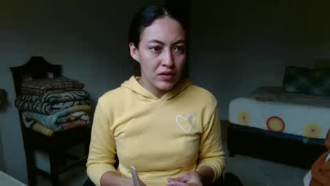 amitlu_ online show from January 4, 10:13 pm