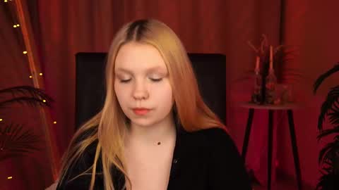 Tessa  online show from February 20, 12:57 pm