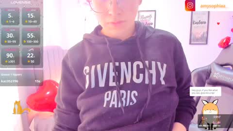 Amy sophia 3 online show from February 5, 1:44 pm