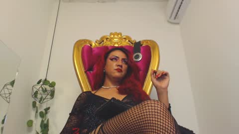 Amy Redqueen online show from December 3, 1:47 am