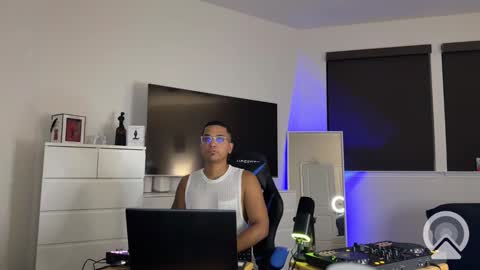 zeus dantes online show from September 10, 12:44 am