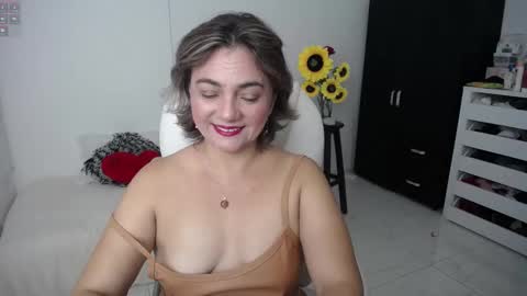 Snapshot of ana_hotmilf chatting on March 9, 11:25 pm Ana online show from March 9, 11:25 pm