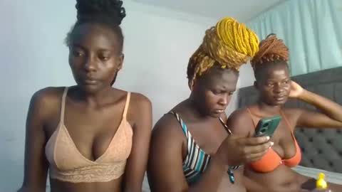 Analeia online show from January 22, 1:53 am