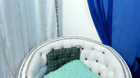 Snapshot of analia18_ chatting on January 29, 12:13 pm analia18 online show from January 29, 12:13 pm