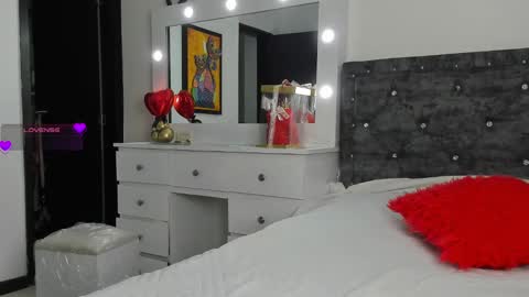 Snapshot of anastasia_danger1 chatting on January 16, 12:31 pm ANASTASIA DANGER online show from January 16, 12:31 pm