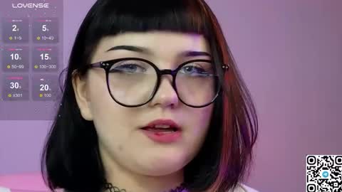 andrea_ea online show from September 19, 5:00 am