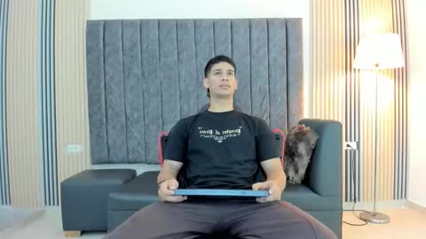 ANDRES  online show from September 15, 4:47 am