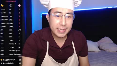andrewmhilton_ online show from February 4, 1:12 am