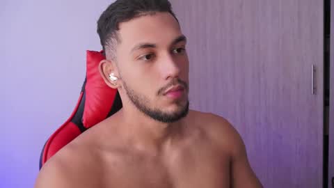 Snapshot of andy_weld chatting on September 10, 2:07 pm my onlyfans online show from September 10, 2:07 pm