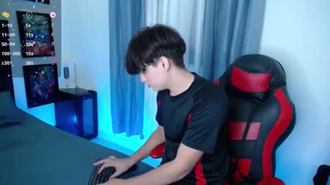 andy online show from December 7, 11:18 pm