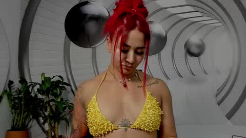 Snapshot of angel_martins chatting on December 15, 6:37 pm Angel online show from December 15, 6:37 pm