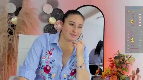Ange online show from February 15, 1:16 pm