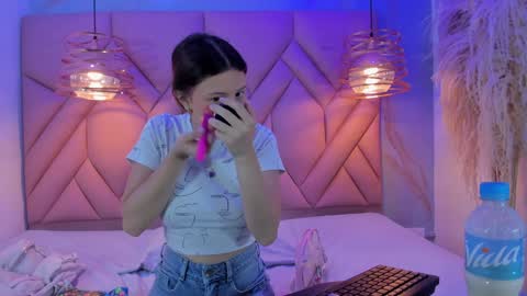 ANGELA online show from February 1, 12:04 pm