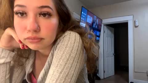 Snapshot of angelicasn0w chatting on January 24, 4:27 am AngelicaSnow AngelParis online show from January 24, 4:27 am