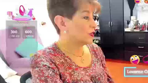 Snapshot of angelina_stone_65 chatting on September 9, 3:23 pm Angelina online show from September 9, 3:23 pm