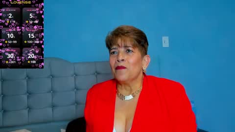 Snapshot of angelina_stone_65 chatting on January 20, 10:04 pm Angelina online show from January 20, 10:04 pm