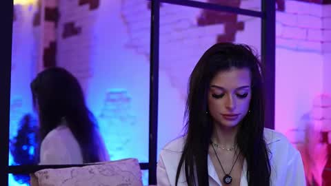  Angelina  online show from February 13, 2:34 am