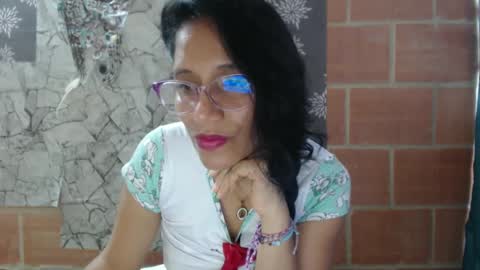 angela online show from February 13, 3:03 pm