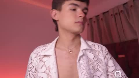 Snapshot of angelocute_ chatting on September 21, 8:51 am Angelo I work from home this is my room online show from September 21, 8:51 am