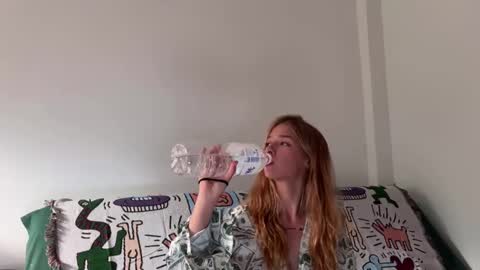 anita__hills online show from December 26, 10:48 am