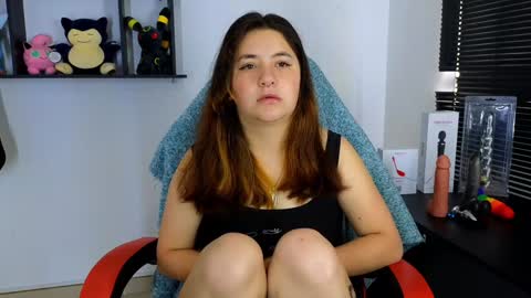 Snapshot of ann_cohen chatting on February 5, 2:05 pm Only fans online show from February 5, 2:05 pm