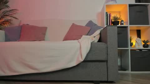 AnnaThe next stream is tomorrow online show from December 8, 5:39 am