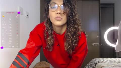 Snapshot of anna_dlove_cam chatting on February 25, 3:09 pm Anna online show from February 25, 3:09 pm