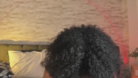 Snapshot of anneth__m chatting on September 15, 7:37 pm Anneth online show from September 15, 7:37 pm