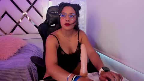 ANNIE online show from September 10, 4:08 pm