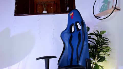 Snapshot of antoniacasarini chatting on January 19, 11:21 pm Antonia online show from January 19, 11:21 pm